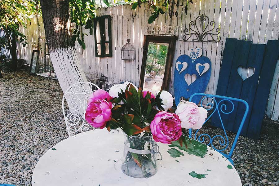 Rustic garden mirrors